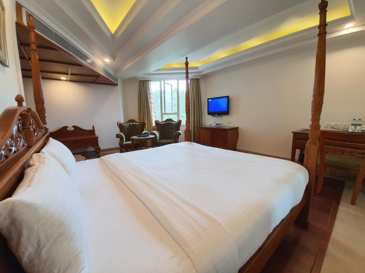 ศราวันฐิ สโรวร ปอร์ติโก Hotel บังกาลอร์ ภายนอก รูปภาพ