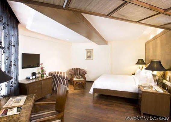 ศราวันฐิ สโรวร ปอร์ติโก Hotel บังกาลอร์ ภายนอก รูปภาพ