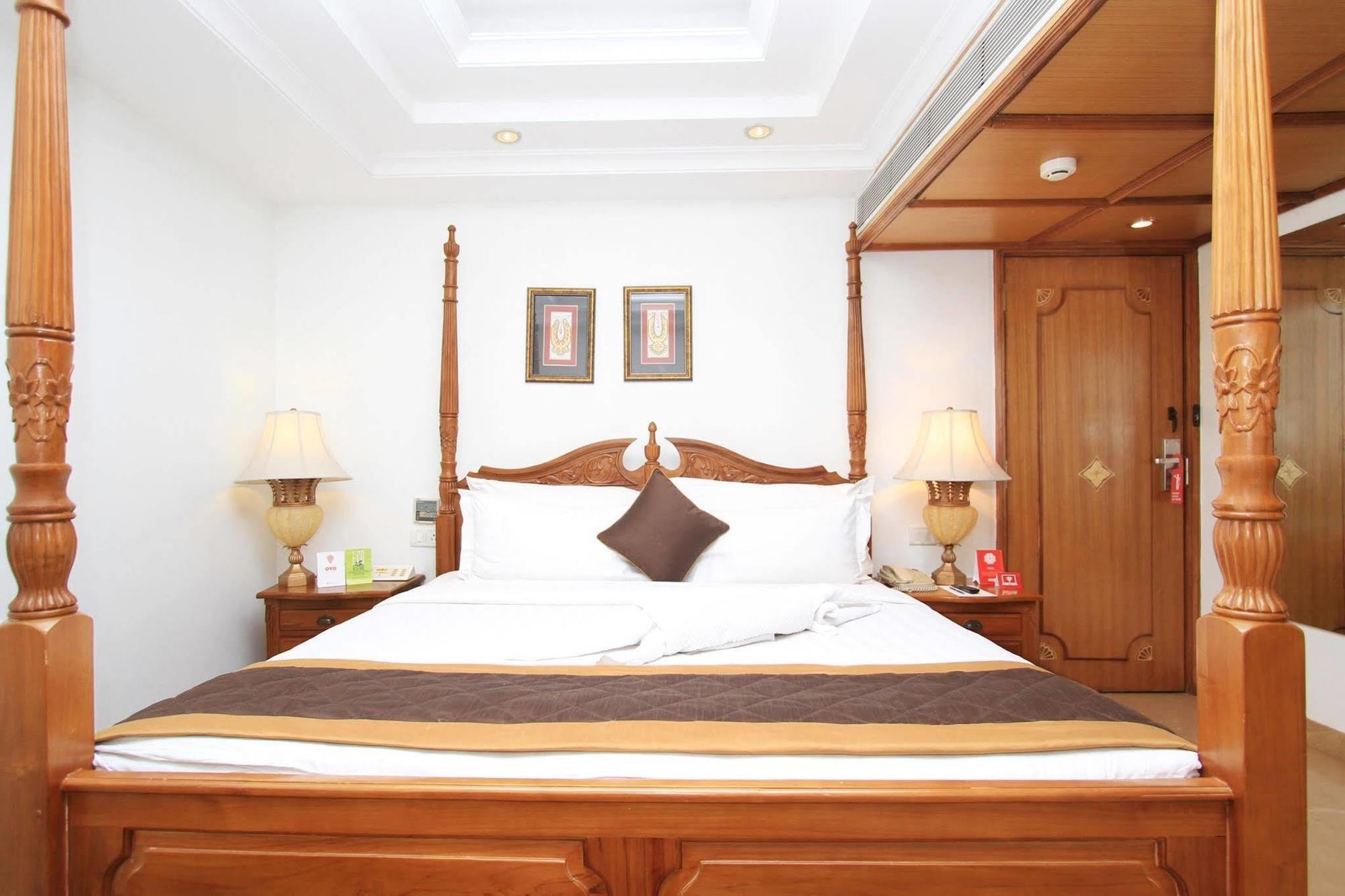 ศราวันฐิ สโรวร ปอร์ติโก Hotel บังกาลอร์ ภายนอก รูปภาพ